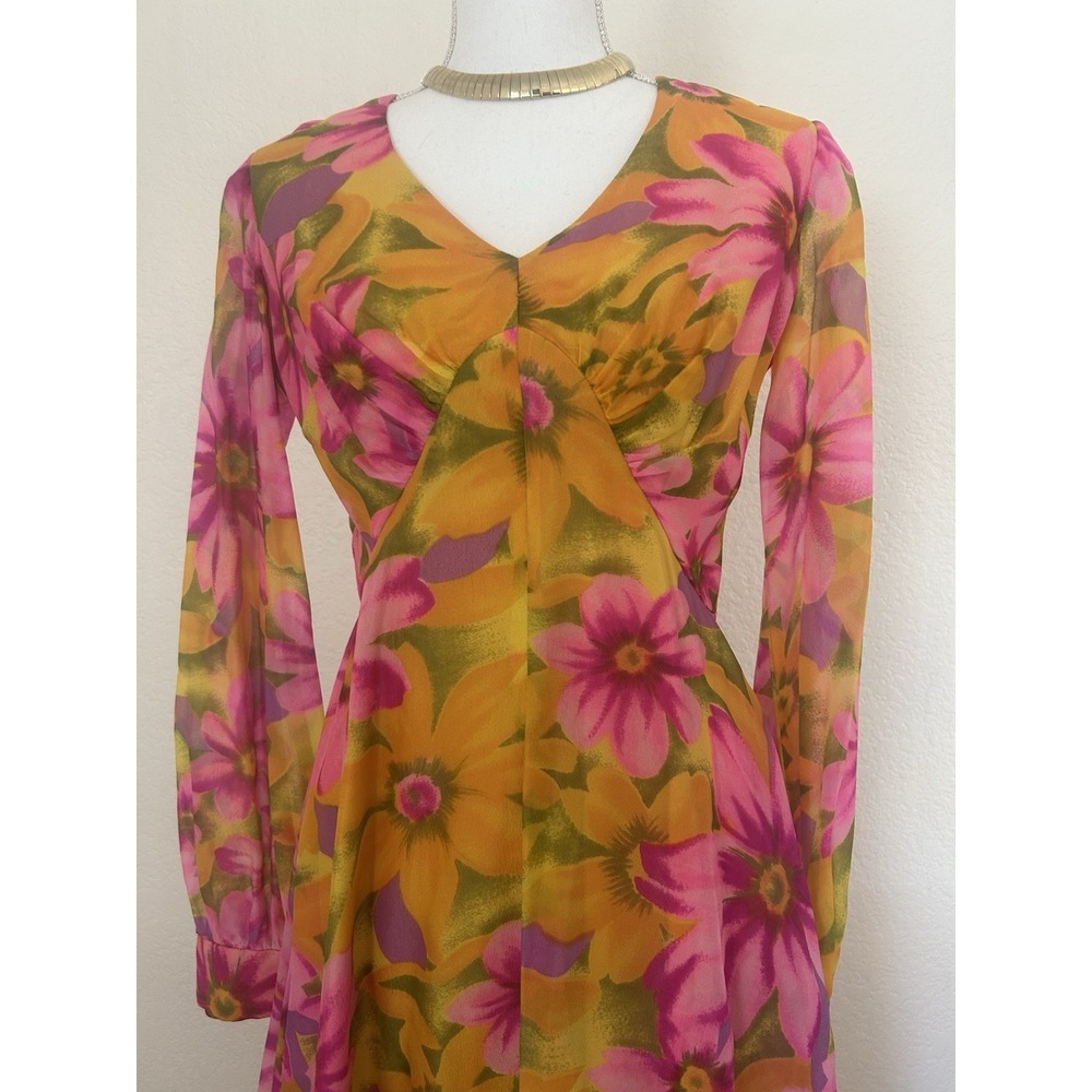 womens 1970s vintage floral maxi dress - Picture 3 of 8